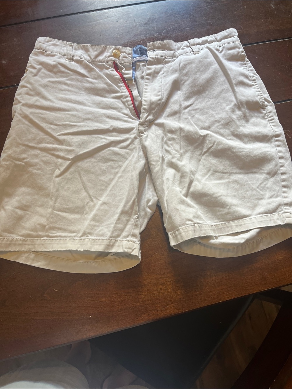 Southern Marsh White Cotton Flat Front Shorts
